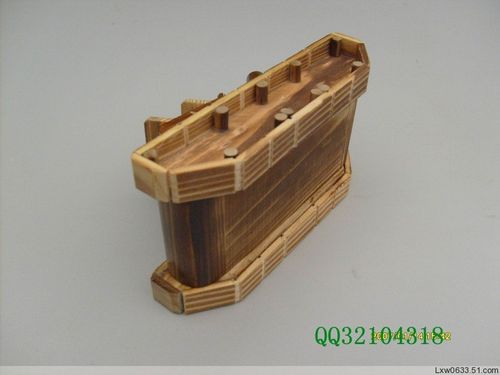 旅游工艺品 竹木制玩具木音乐坦克 实木手工八音盒玩具坦克图片_2